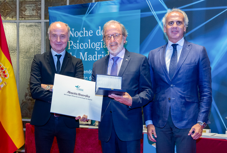 Mención Honorífica 2023