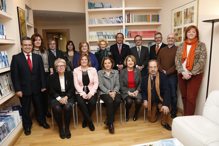 LA ALIANZA DE ORGANIZACIONES CIENTÍFICO-PROFESIONALES PARA LA MEJORA Y SOSTENIBILIDAD DE LOS PILARES BÁSICOS DEL ESTADO DE BIENESTAR