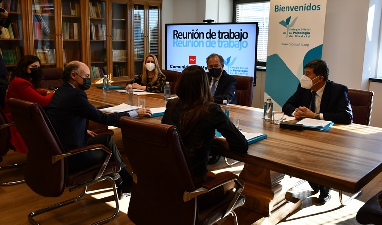 Reunión con la Consejería de Educación para abordar el protagonismo de la Psicología en los retos en el sistema educativo en la Comunidad de Madrid